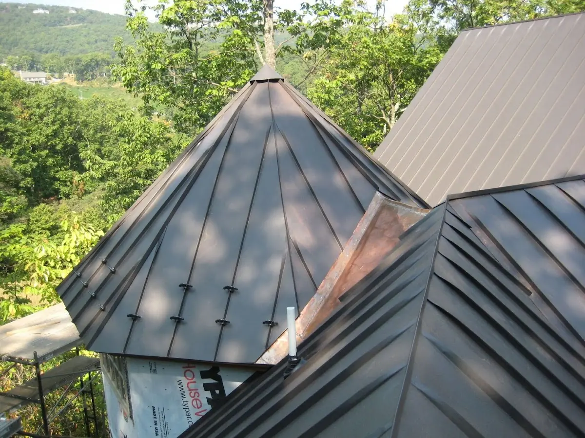 Professional Roof Tarp Installation by Craftsman Roofing in Secret Ravine - Sierra Bluffs